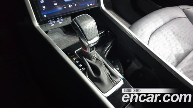 KG모빌리티(SsangYong) Torres T7, 2024 9