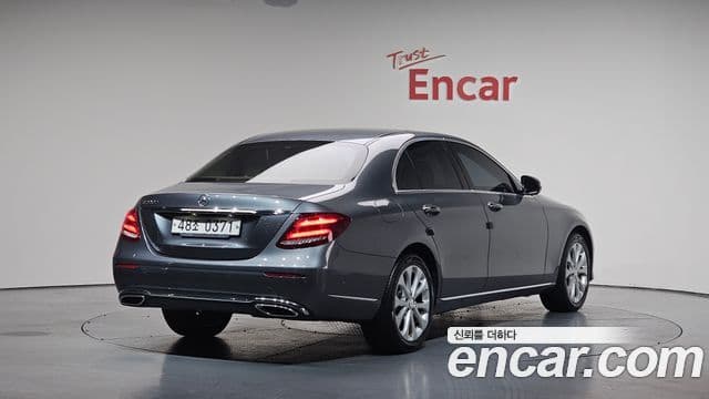 Mercedes-Benz E-класс W213 Exclusive, 2017 2