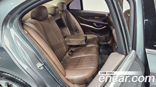 Mercedes-Benz E-класс W213 Exclusive, 2017 12