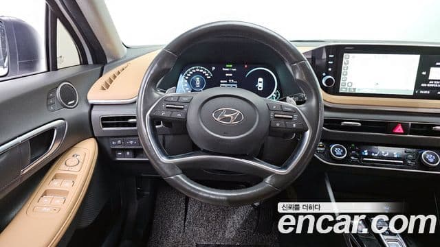 Hyundai Sonata гибрид (DN8) Inspiration, 2020 13