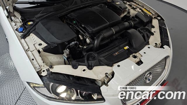 Jaguar New XF X250, 2013 6