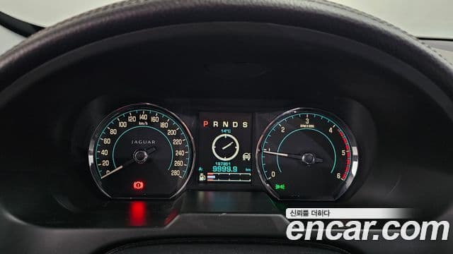 Jaguar New XF X250, 2013 8