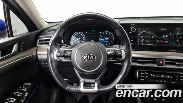 Kia K5 3세대 Signature, 2021 13