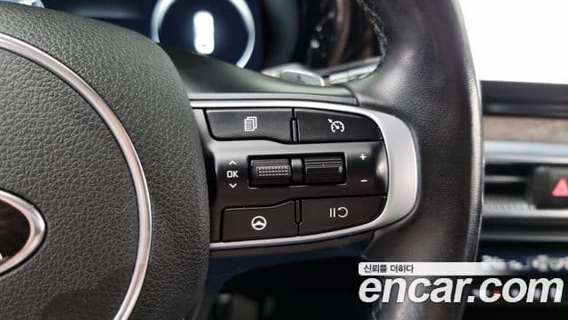 Kia K5 3세대 Signature, 2021 20