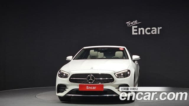 Mercedes-Benz E-класс W213 E450 4MATIC кабриолет, 2023 3