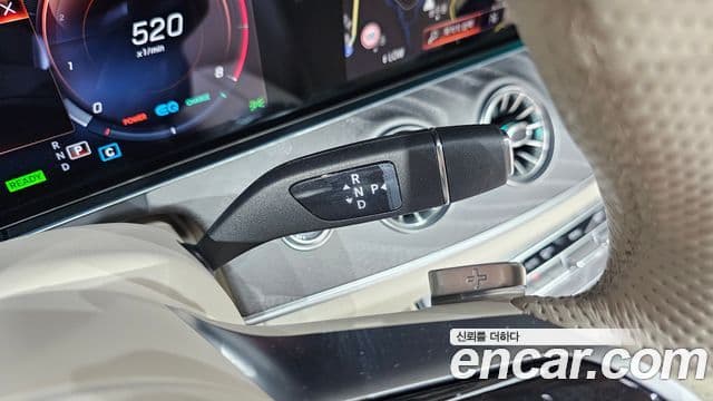 Mercedes-Benz E-класс W213 E450 4MATIC кабриолет, 2023 9
