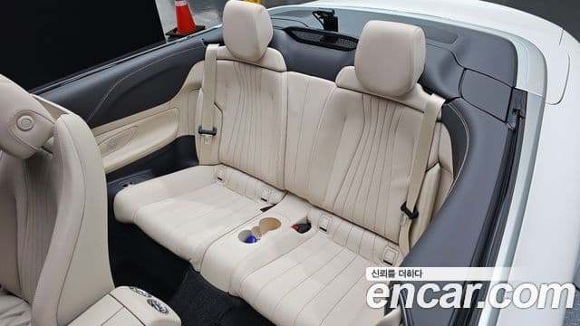 Mercedes-Benz E-класс W213 E450 4MATIC кабриолет, 2023 12