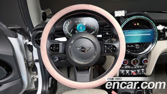 Mini Cooper S 3세대, 2023 13