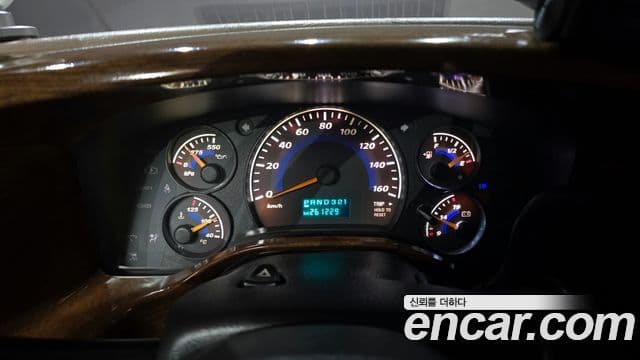 Chevrolet 익스프레스밴, 2004 8