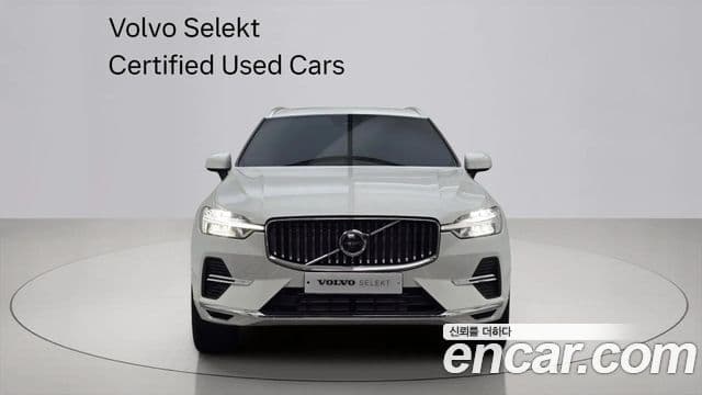 Volvo XC60 2세대 T8 Ultra Bright, 2025 3