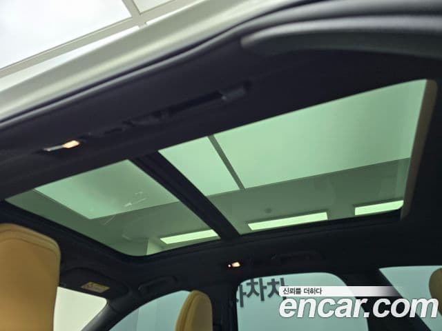 Volvo XC60 2세대 T8 Ultra Bright, 2025 19