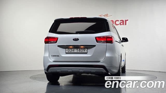Kia All New Carnival Special, 2018 4