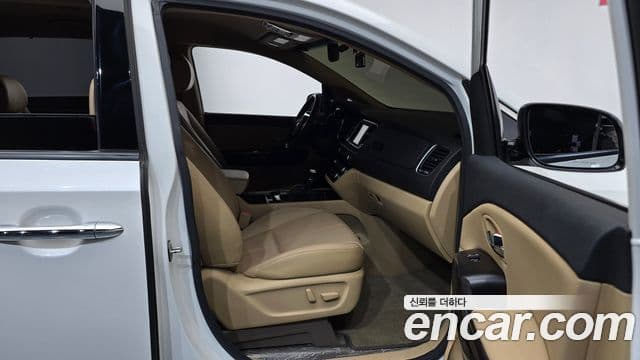 Kia All New Carnival Special, 2018 11