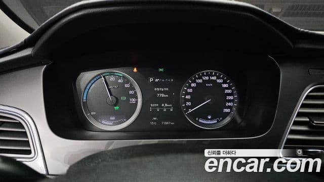 Hyundai LF Sonata гибрид Modern Special, 2017 8