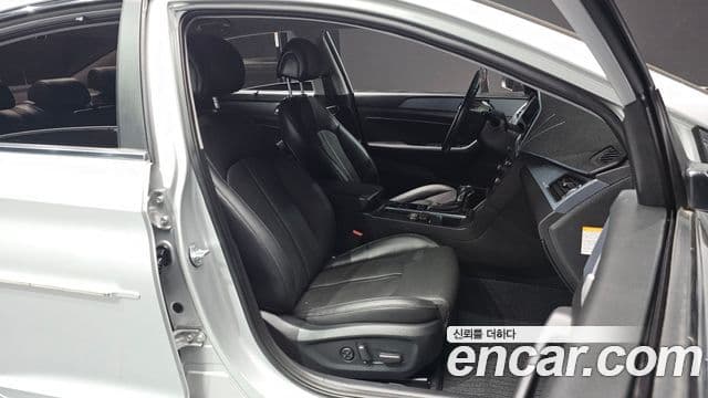 Hyundai LF Sonata гибрид Modern Special, 2017 10