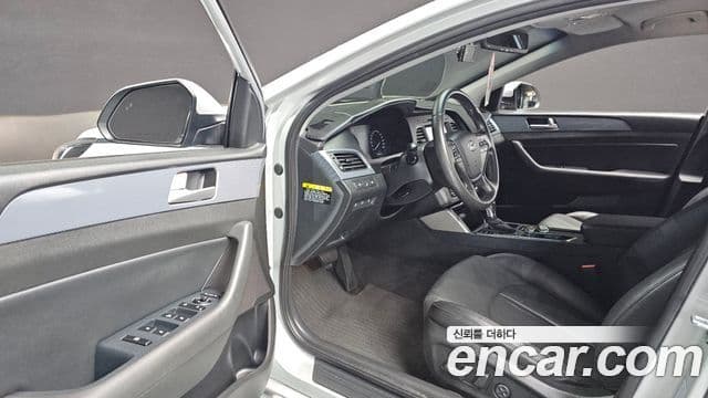 Hyundai LF Sonata гибрид Modern Special, 2017 11