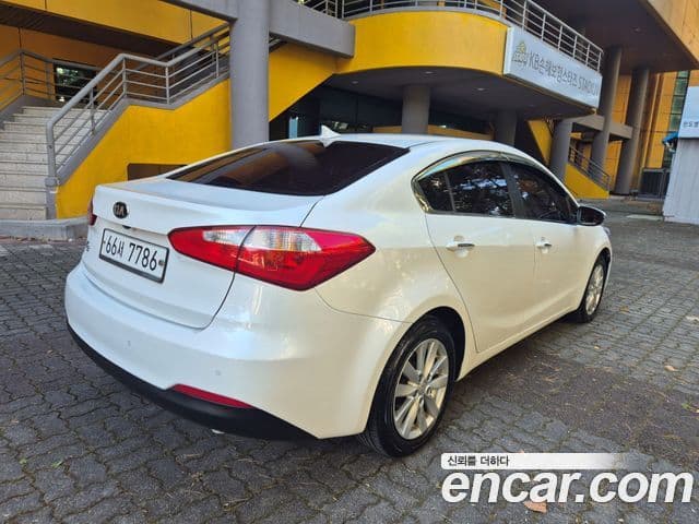 Kia K3 Trendy, 2015 2
