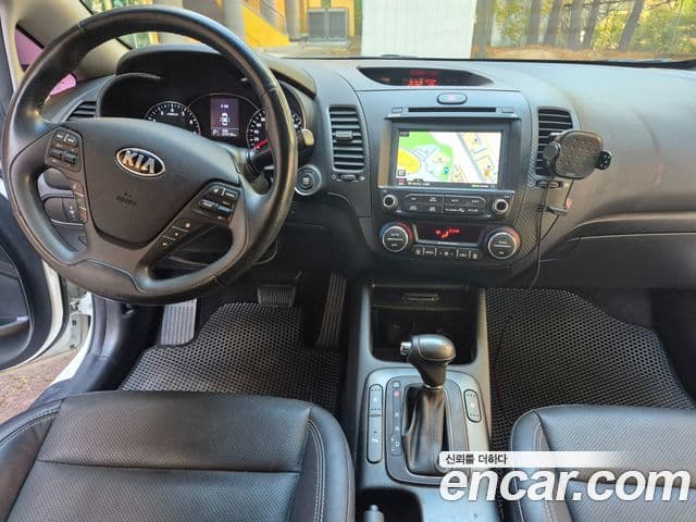 Kia K3 Trendy, 2015 7