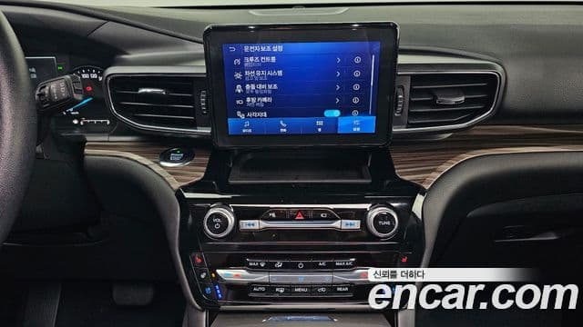 Ford Explorer 6세대 2.3 Limited 4WD, 2021 16