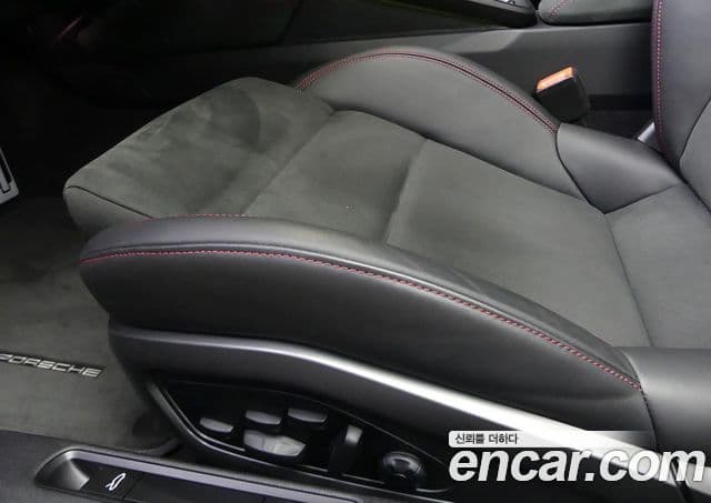 Porsche 911 (992) GT3, 2022 13