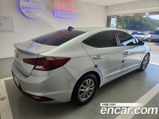 Hyundai The / новый New Avante AD Smart(для аренды), 2019 6