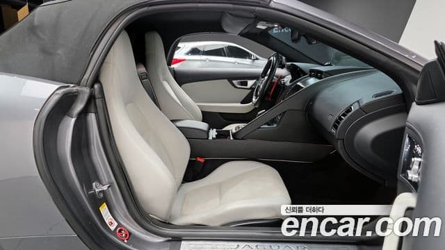 Jaguar F-TYPE X152, 2016 10