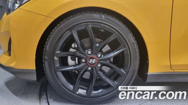 Hyundai Veloster (JS) Core, 2018 все фото