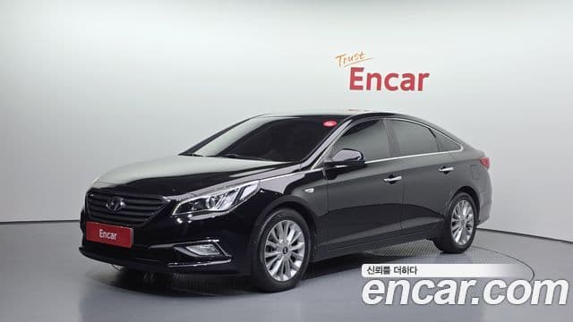 Hyundai LF Sonata Special, 2016 1