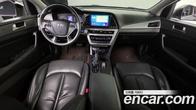 Hyundai LF Sonata Special, 2016 7