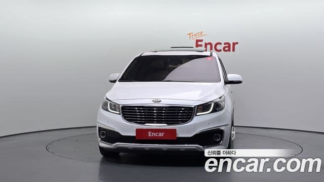 Kia All New Carnival Noblesse, 2018 3