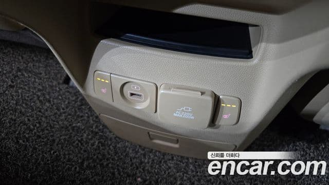 Kia All New Carnival Noblesse, 2018 18