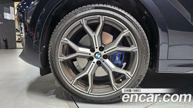 BMW X6 (G06) xDrive40i M Sport, 2021 все фото