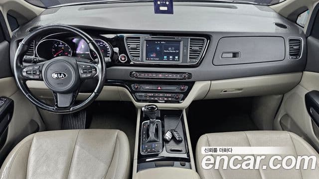 Kia All New Carnival Noblesse, 2015 7