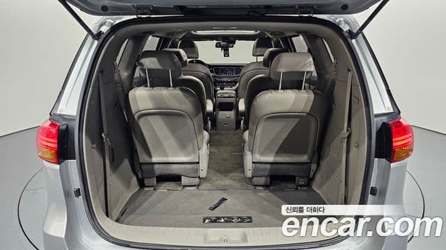 Kia All New Carnival Noblesse, 2015 20