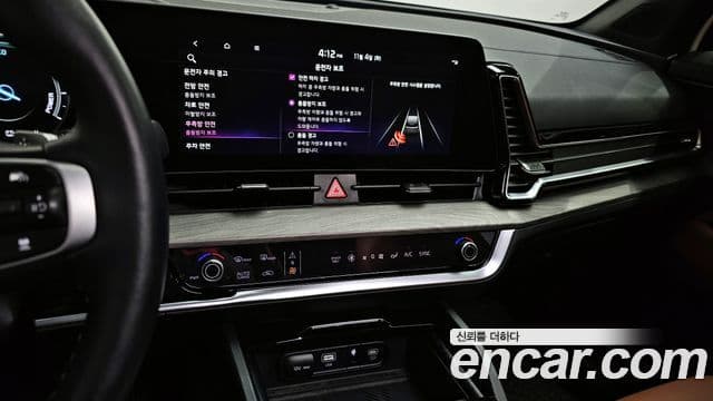 Kia Sportage 5세대 гибрид Signature Gravity 2WD, 2022 14