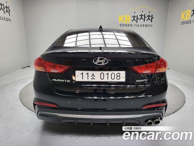 Hyundai Avante AD 1.6 турбо Sport, 2017 4