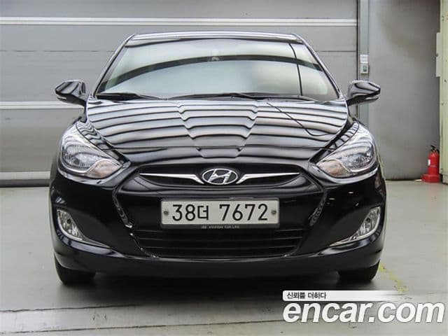 Hyundai Accent(новый кузов / новое поколение) Modern, 2015 3