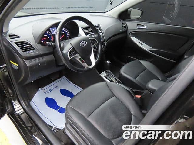 Hyundai Accent(новый кузов / новое поколение) Modern, 2015 10