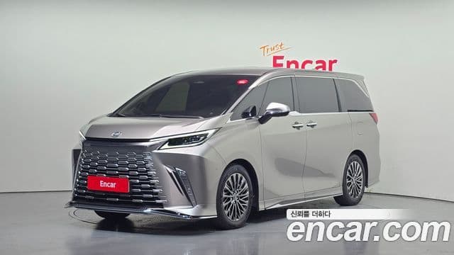 Lexus LM 2세대 500h Royal, 2025 1