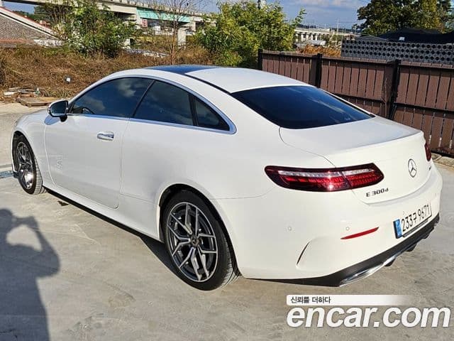 Mercedes-Benz E-класс W213 E300d 4MATIC купе, 2023 6