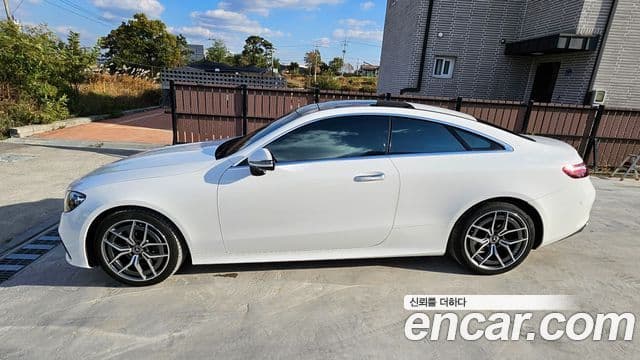 Mercedes-Benz E-класс W213 E300d 4MATIC купе, 2023 12