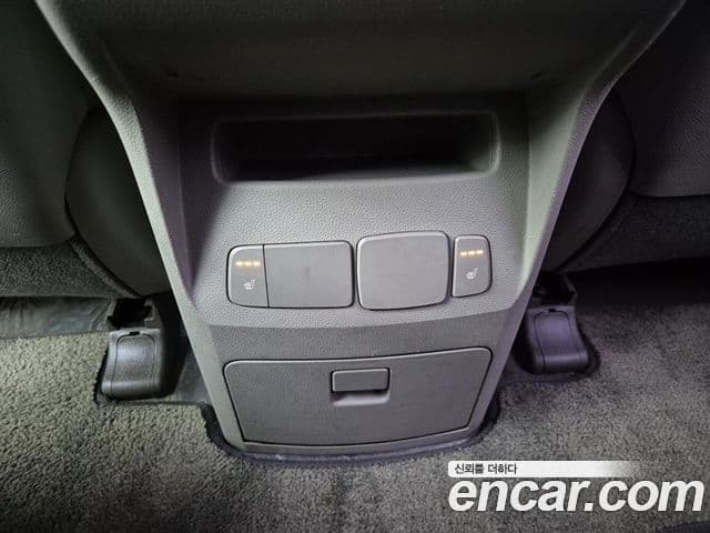 Kia All New Carnival Luxury, 2017 14