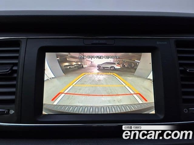 Kia All New Carnival Luxury, 2017 17