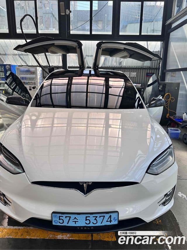 Tesla модель X, 2018 3