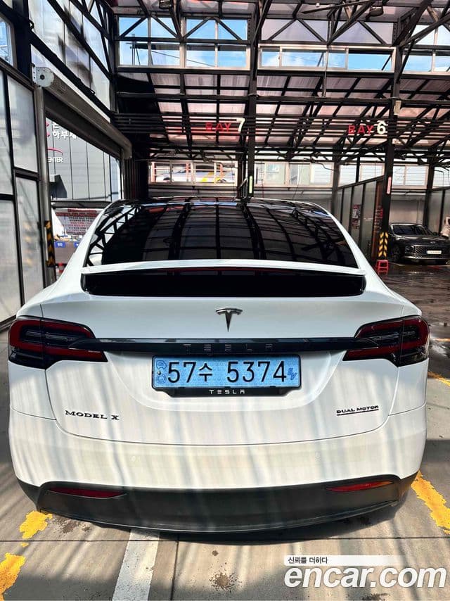 Tesla модель X, 2018 4