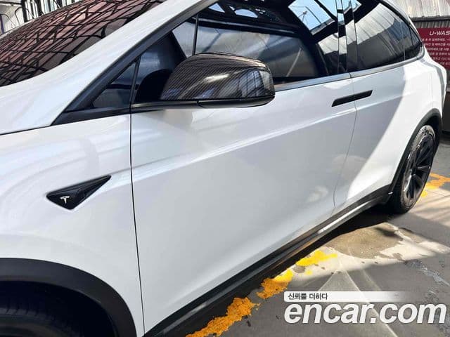 Tesla модель X, 2018 14