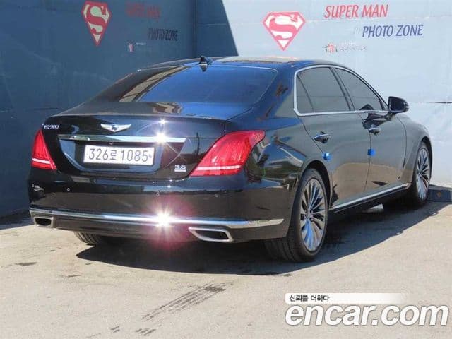 Genesis EQ900 Prestige, 2016 3