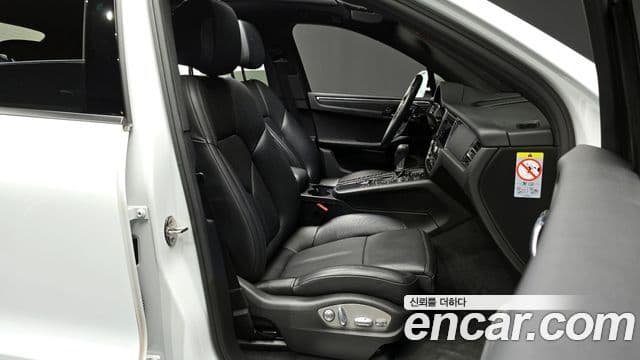 Porsche Macan 95B, 2019 10