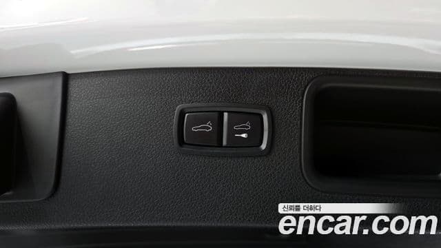 Porsche Macan 95B, 2019 20