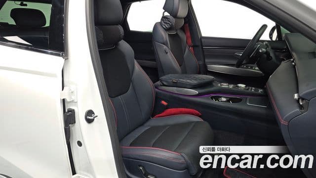 Genesis GV70, 2024 10